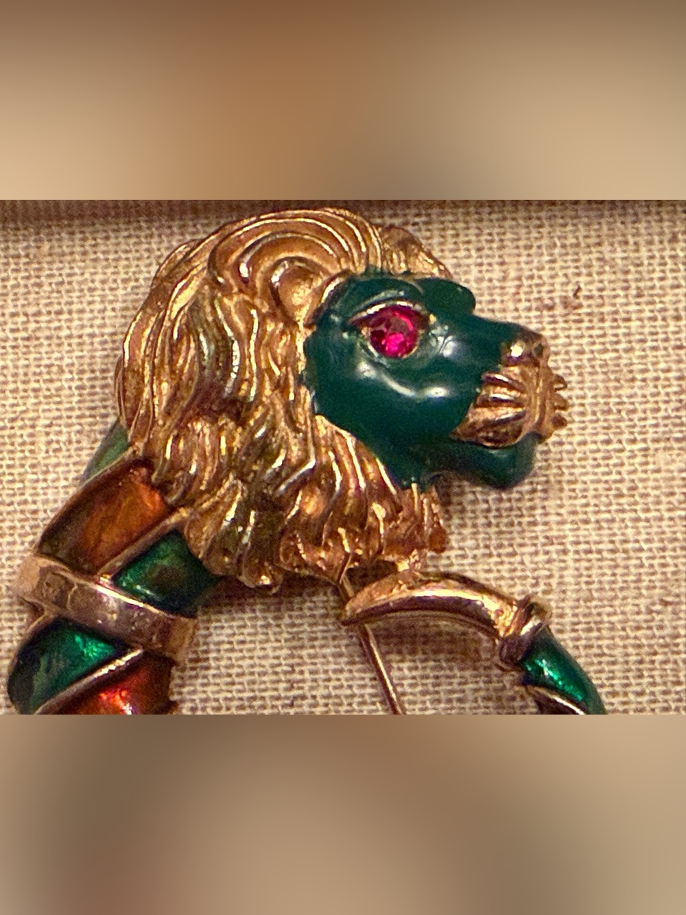 Vintage Gold and Green Lion Pin with Red Accents - Brand Unspecified